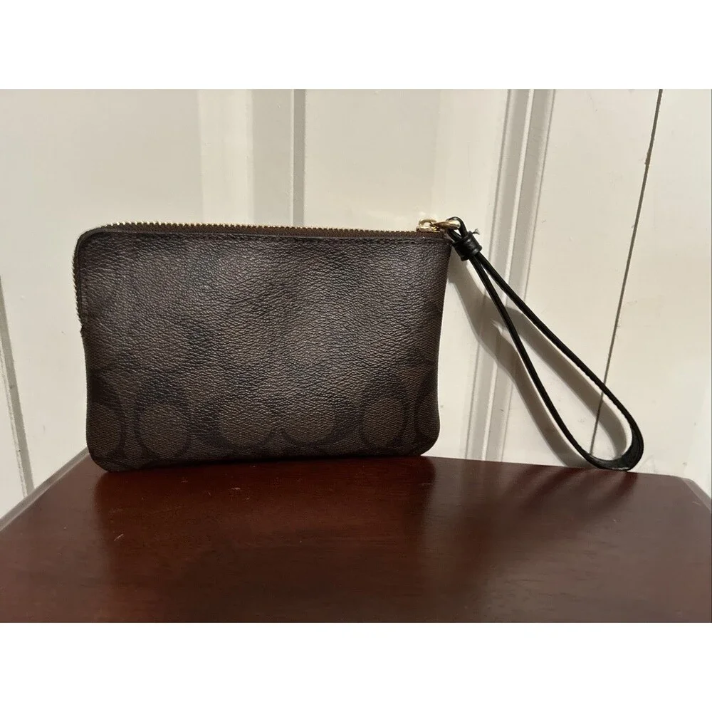 Coach Unicorn Fantasy Signature Wallet Wristlet Leather Brown